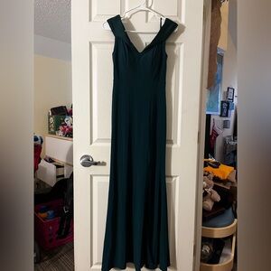Morgan & Co. Emerald Maxi Dress